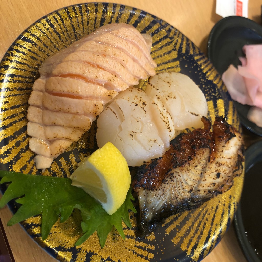 ユーザーが投稿した500円皿の写真 - 実際訪問したユーザーが直接撮影して投稿した中村町回転寿司大起水産回転寿司 堺店の写真