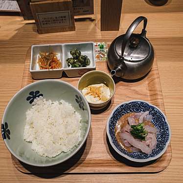 実際訪問したユーザーが直接撮影して投稿した西新宿和食 / 日本料理だし茶漬け+肉うどん えん 新宿小田急エース店の写真
