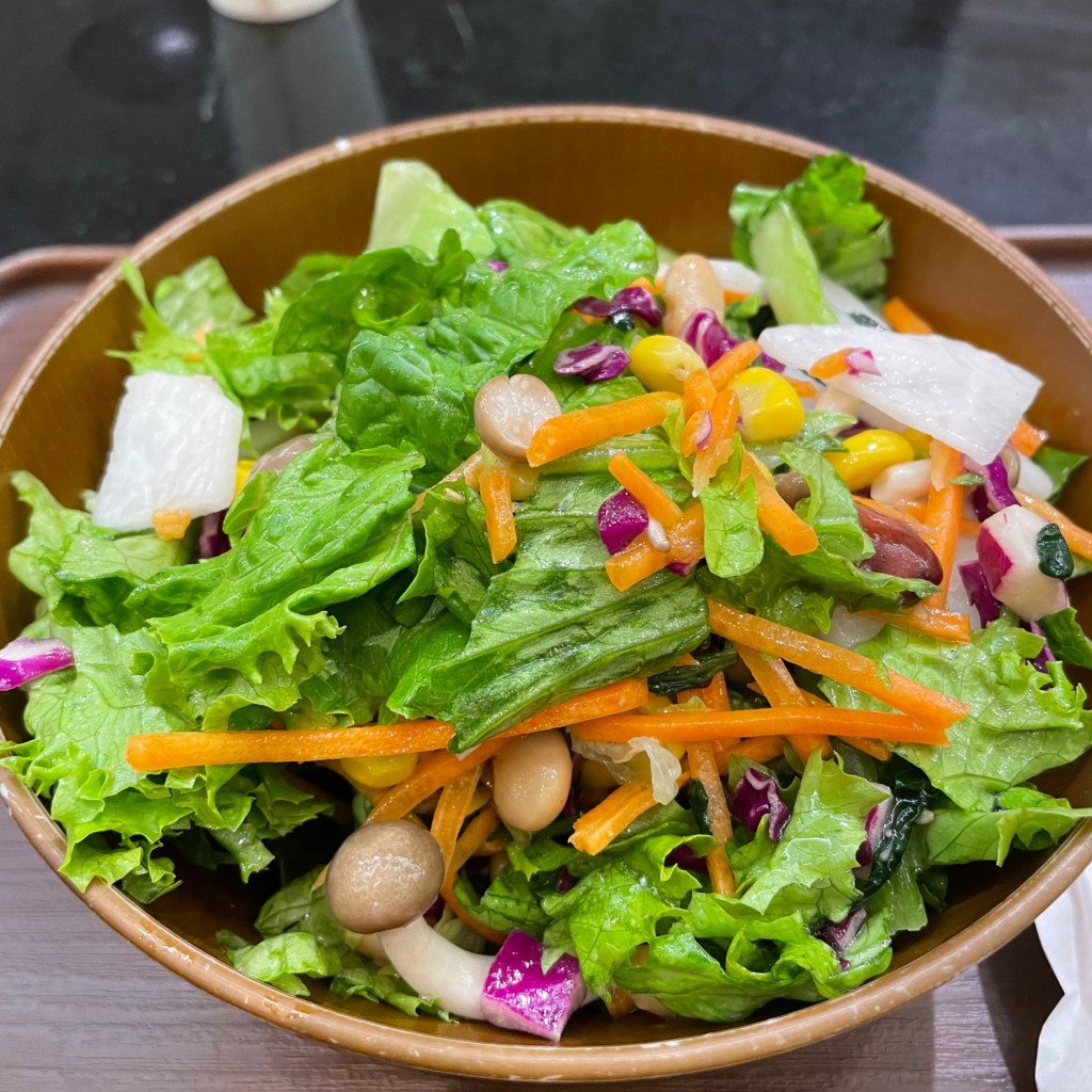 ユーザーが投稿した1日分のまるごとサラダの写真 - 実際訪問したユーザーが直接撮影して投稿した南幸野菜料理ウィズ グリーン 横浜店の写真