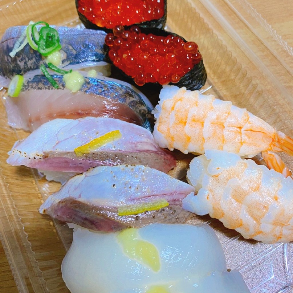 ユーザーが投稿した平日寿司皿90円の写真 - 実際訪問したユーザーが直接撮影して投稿した寺尾台回転寿司はま寿司 新潟寺尾台店の写真