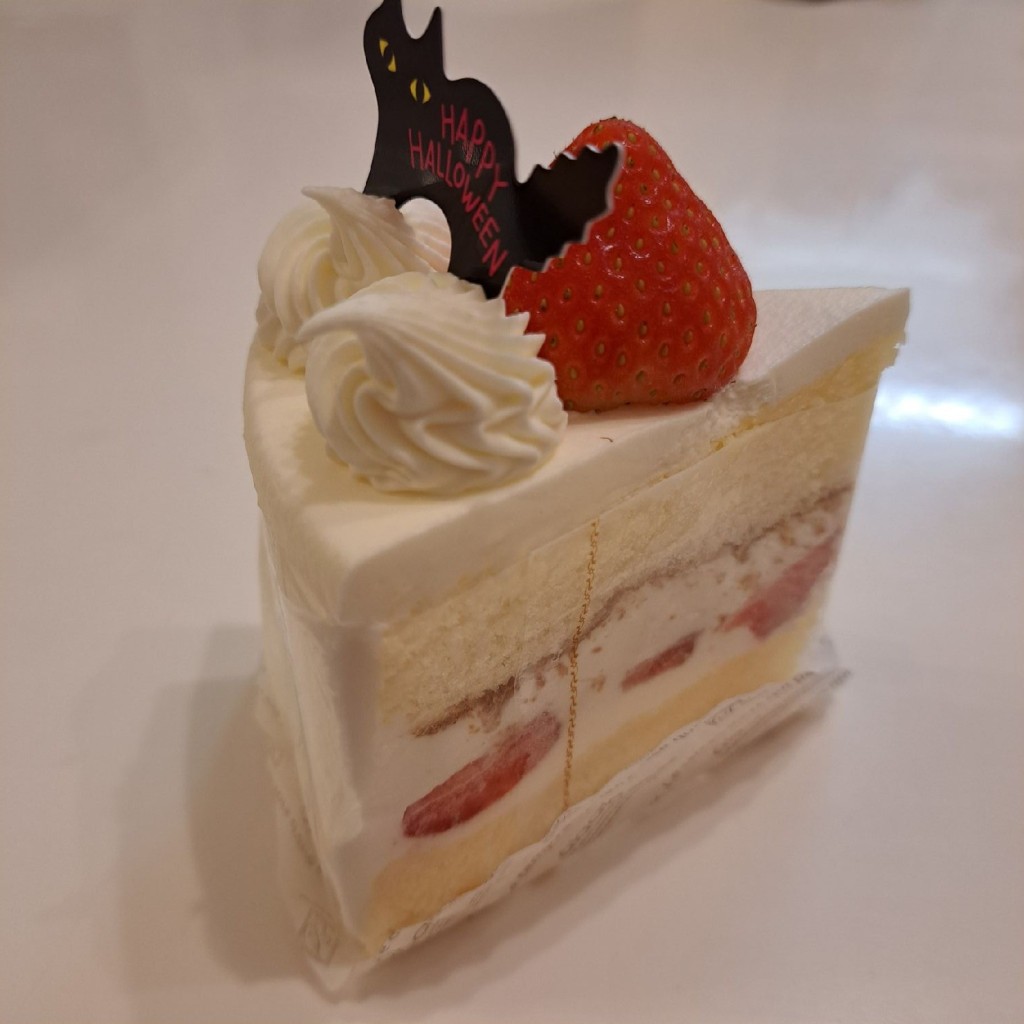 ユーザーが投稿したショートケーキの写真 - 実際訪問したユーザーが直接撮影して投稿した曽根東町ケーキパティスリーラフェット 曽根店の写真