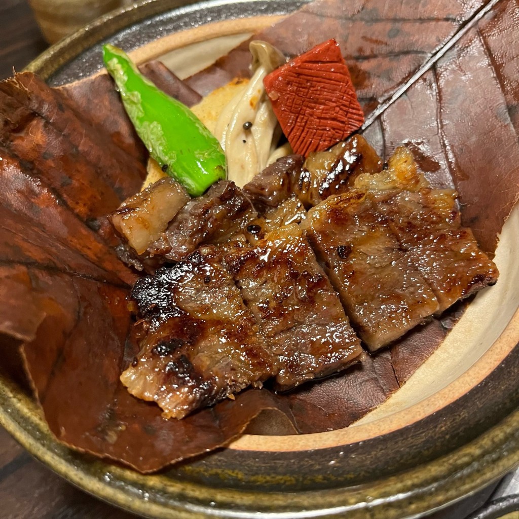 ただの新米社会人-旅行大好き-さんが投稿した本町すき焼きのお店近江肉 せんなり亭 伽羅/オウミニク センナリテイ キャラの写真