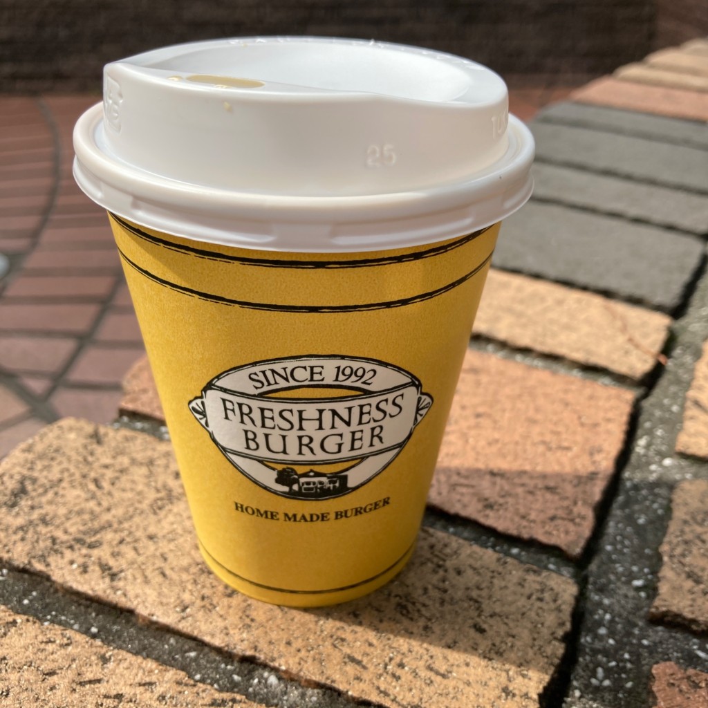 ユーザーが投稿したドリップコーヒーの写真 - 実際訪問したユーザーが直接撮影して投稿した西新宿ハンバーガーフレッシュネスバーガー 新宿三井ビル店の写真