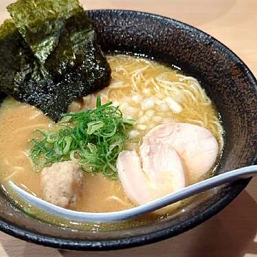 実際訪問したユーザーが直接撮影して投稿した鳥居町ラーメン / つけ麺濃厚鶏ソバ 麺 ザ クロの写真