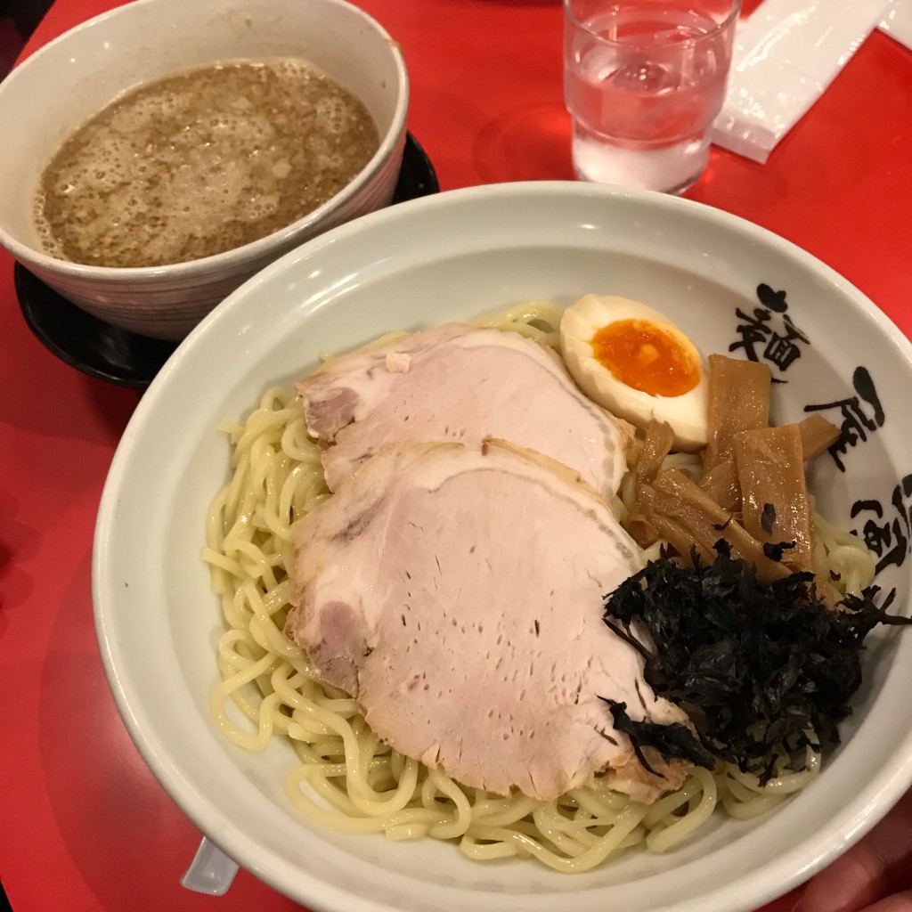 ユーザーが投稿した醤油つけ麺の写真 - 実際訪問したユーザーが直接撮影して投稿した八幡中華料理愛食飯店の写真