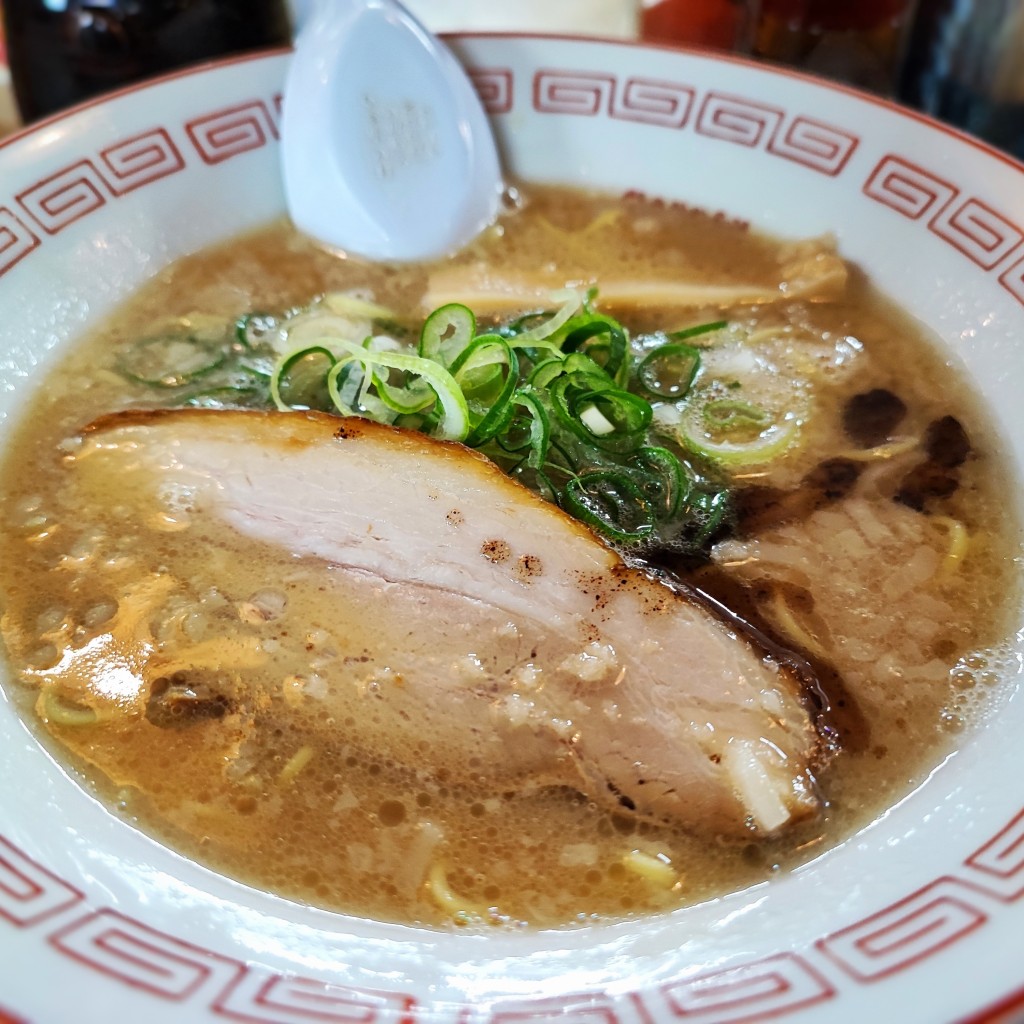 m44akaさんが投稿した堂山町ラーメン / つけ麺のお店まんねん 梅田本店/マンネン ウメダホンテンの写真