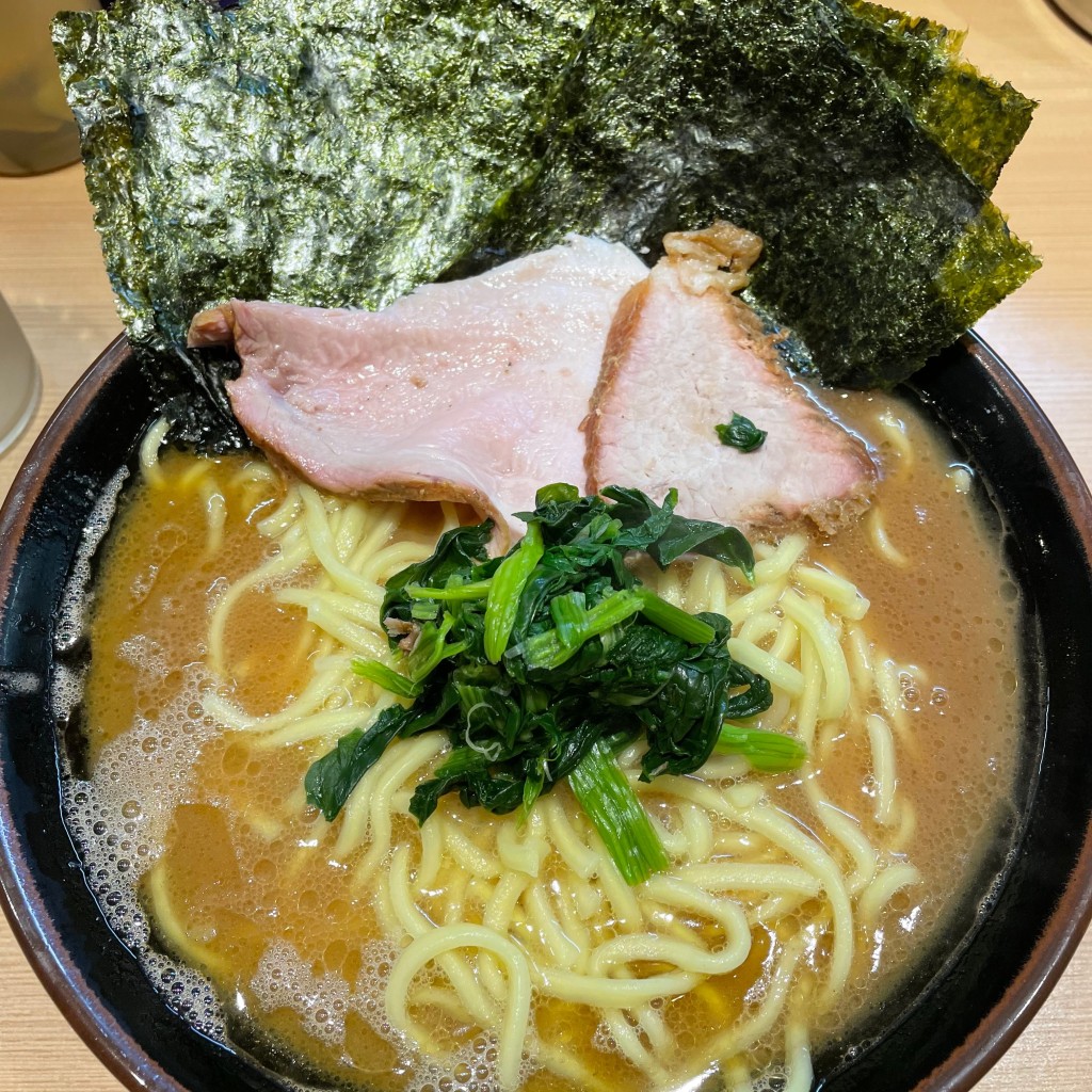 ユーザーが投稿したラーメン中盛り 海苔の写真 - 実際訪問したユーザーが直接撮影して投稿した西池袋ラーメン専門店皇綱家の写真