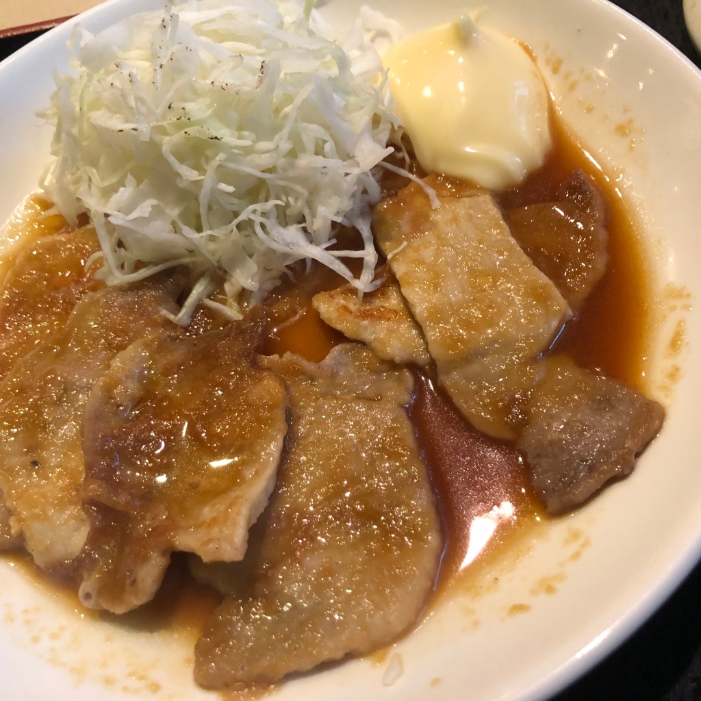 ユーザーが投稿した豚ロースしょうが焼き定食の写真 - 実際訪問したユーザーが直接撮影して投稿した歌舞伎町定食屋ちづる食堂の写真