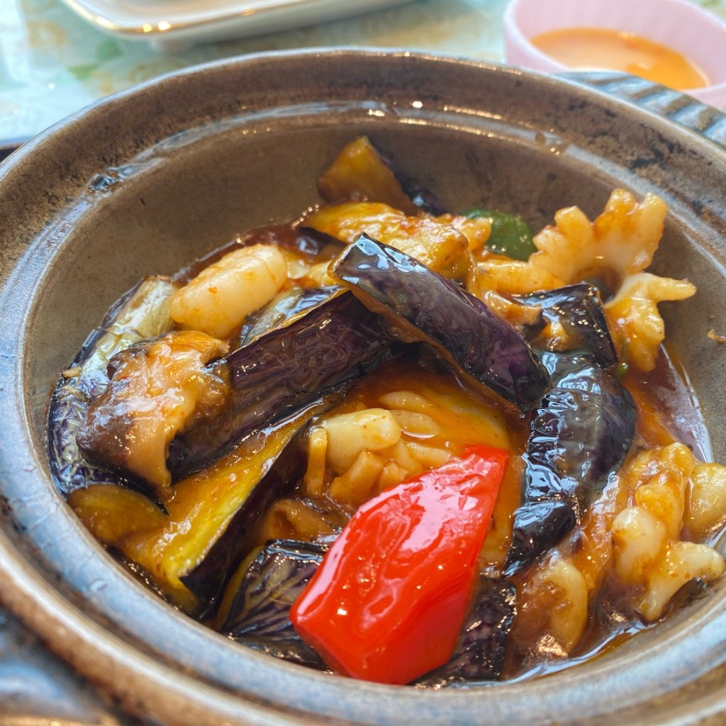 ユーザーが投稿した海鮮入り茄子土鍋の写真 - 実際訪問したユーザーが直接撮影して投稿した梅田点心 / 飲茶香港海鮮飲茶樓 ブリーゼブリーゼの写真