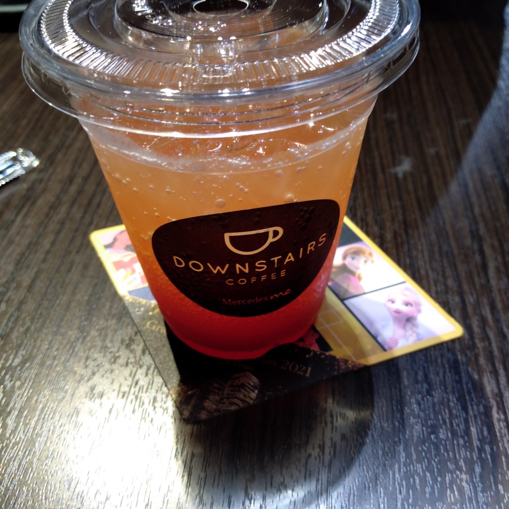 ユーザーが投稿したオレンジスカッシュの写真 - 実際訪問したユーザーが直接撮影して投稿した大深町カフェダウンステアーズコーヒー 大阪の写真