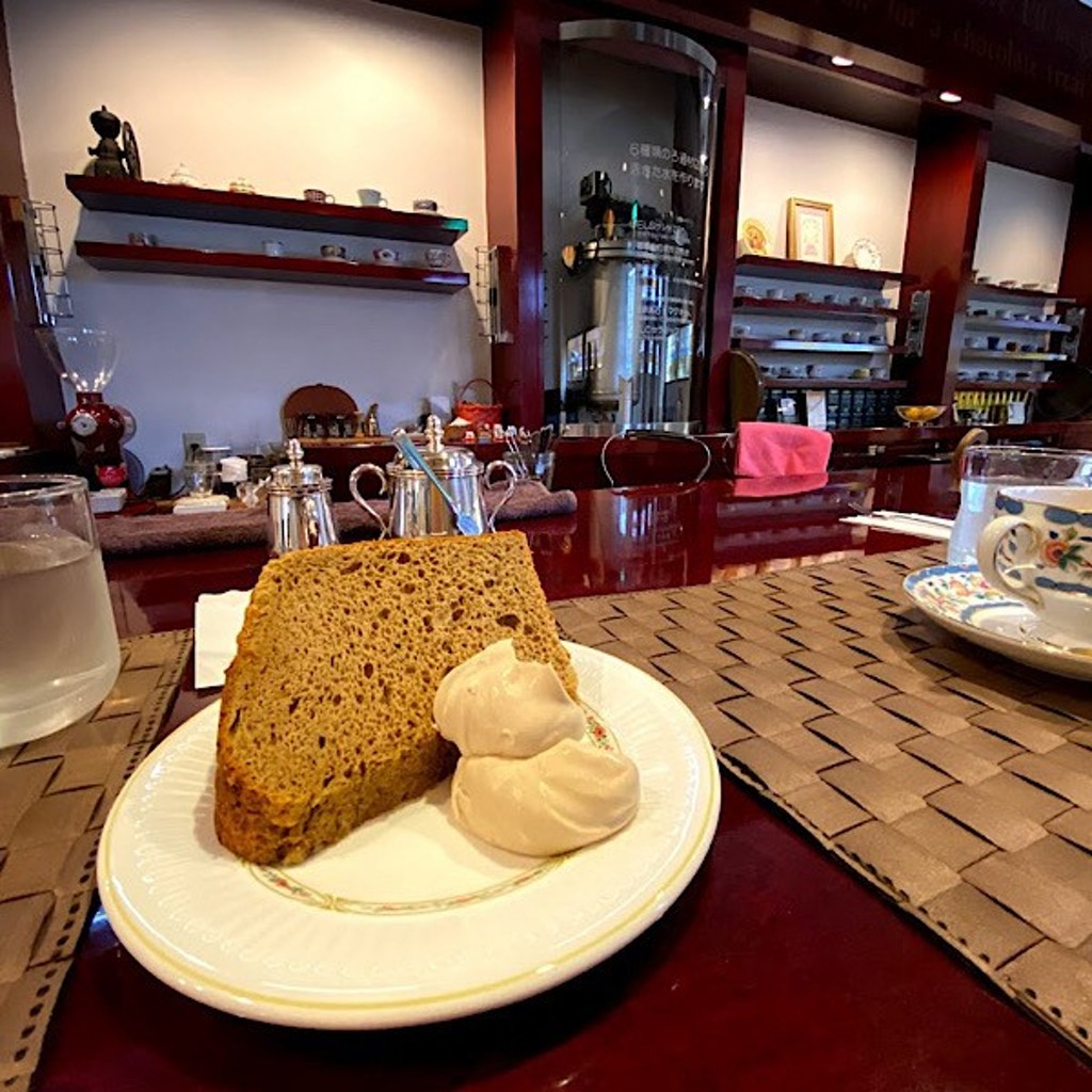 ユーザーが投稿したシフォンケーキの写真 - 実際訪問したユーザーが直接撮影して投稿した小幡南喫茶店ミニヨン・ローズの写真