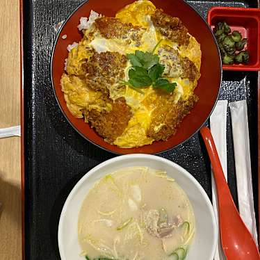 からあげ、定食、丼 がブリチキン。イオンモール豊川店のundefinedに実際訪問訪問したユーザーunknownさんが新しく投稿した新着口コミの写真