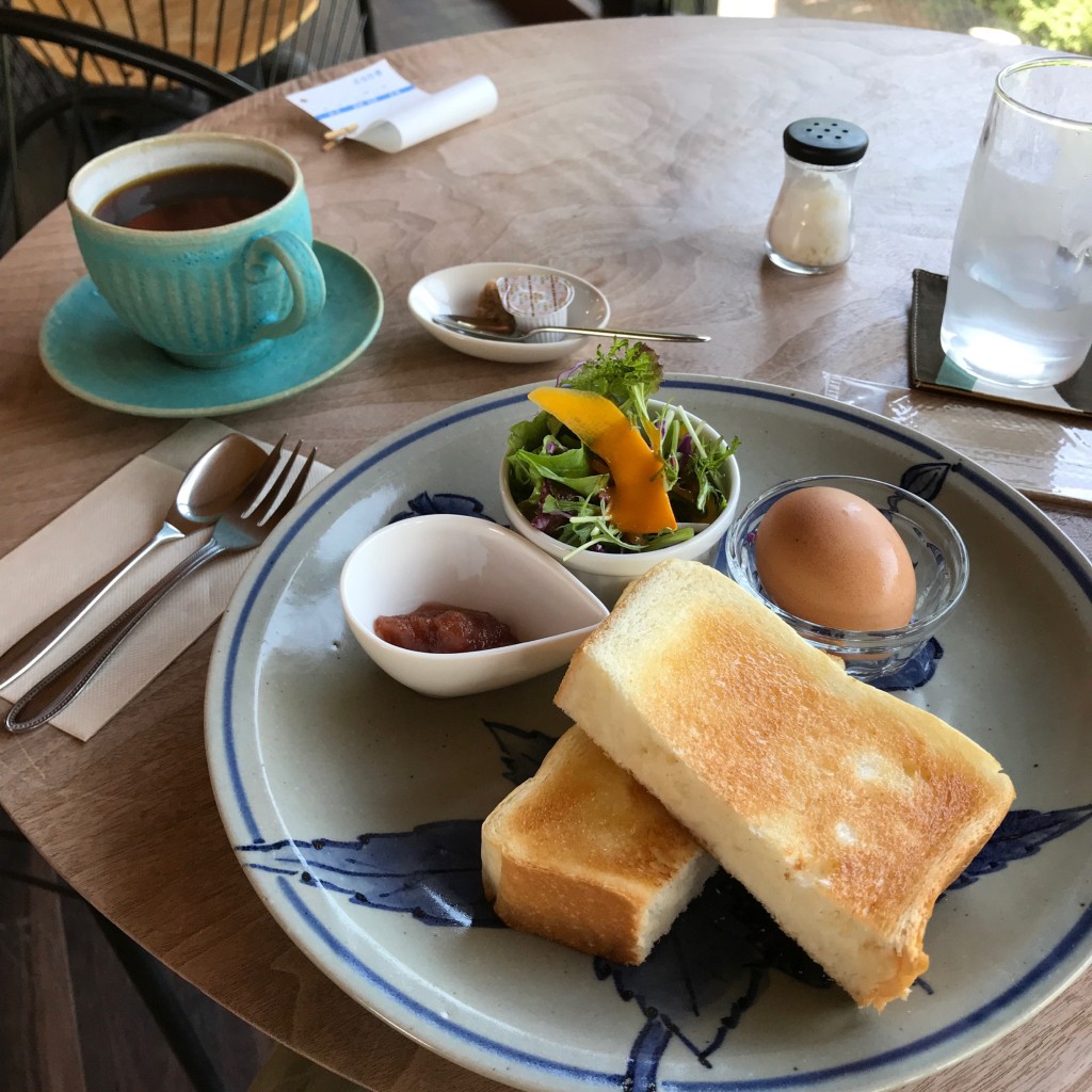 ユーザーが投稿したモーニングセットの写真 - 実際訪問したユーザーが直接撮影して投稿した豊科南穂高喫茶店レストチロルの写真
