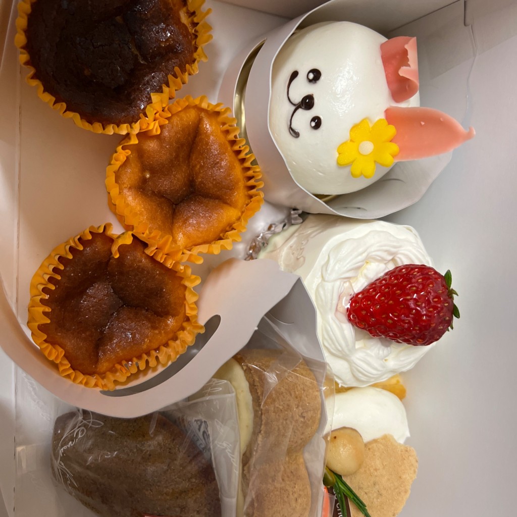 ユーザーが投稿したレアチーズケーキの写真 - 実際訪問したユーザーが直接撮影して投稿した小牧ケーキ手作りケーキの店 タルトの写真
