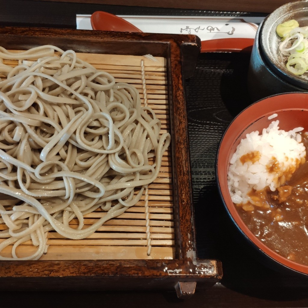 ユーザーが投稿したカレー丼と蕎麦定カレー井と蕎麦の写真 - 実際訪問したユーザーが直接撮影して投稿した本町そば車やの写真