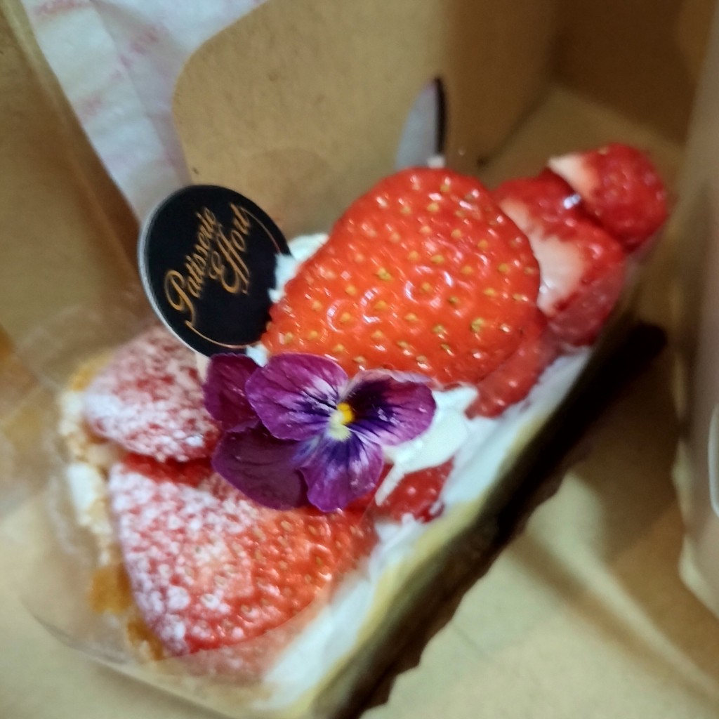 実際訪問したユーザーが直接撮影して投稿した惣領ケーキPatisserie Effortの写真