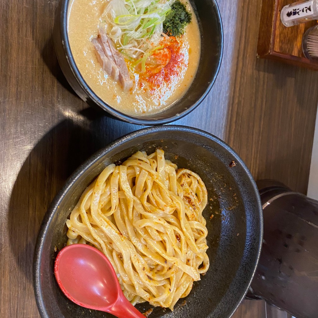 のび太69さんが投稿した堀川町ラーメン / つけ麺のお店味噌専門 麺屋 大河/メンヤ タイガ ホンテンの写真