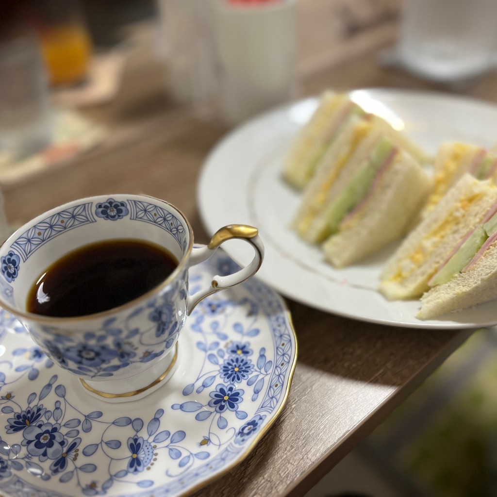 じゅんチャンさんが投稿した末広町カフェのお店つながりcaffe ARTE/ツナガリカフェ アルテの写真