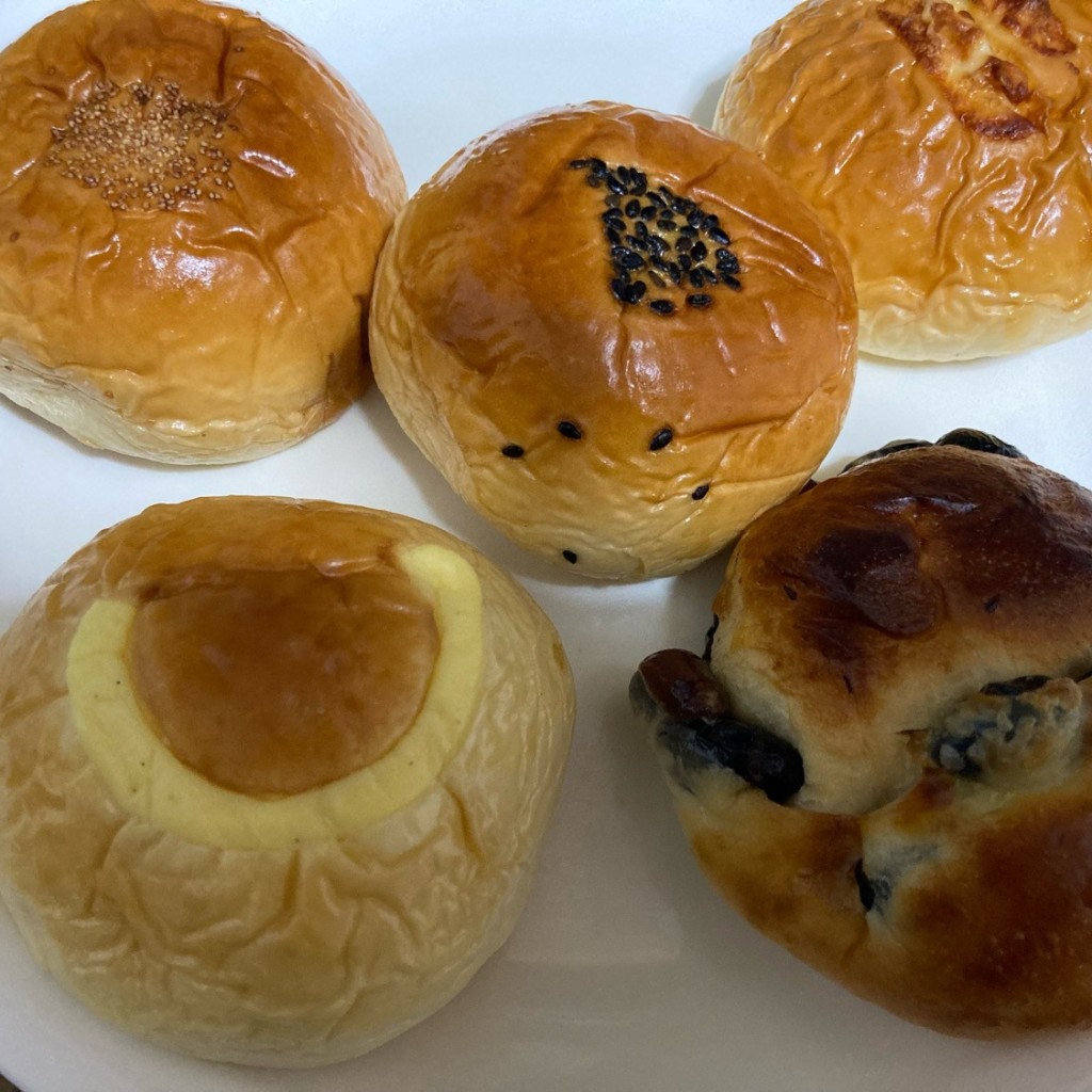 ユーザーが投稿したパン180の写真 - 実際訪問したユーザーが直接撮影して投稿した角田町ベーカリーこころにあまい あんぱんや 梅田店の写真