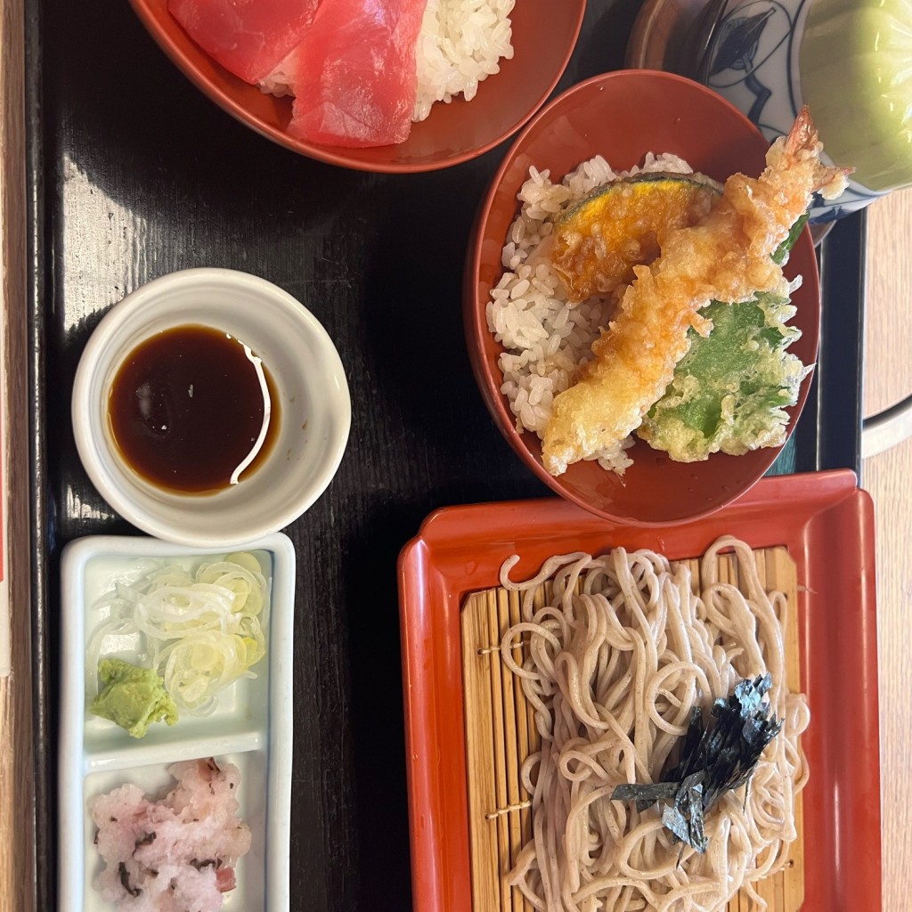 ユーザーが投稿した天丼セットの写真 - 実際訪問したユーザーが直接撮影して投稿した新宿和食 / 日本料理歌行燈 新宿店の写真