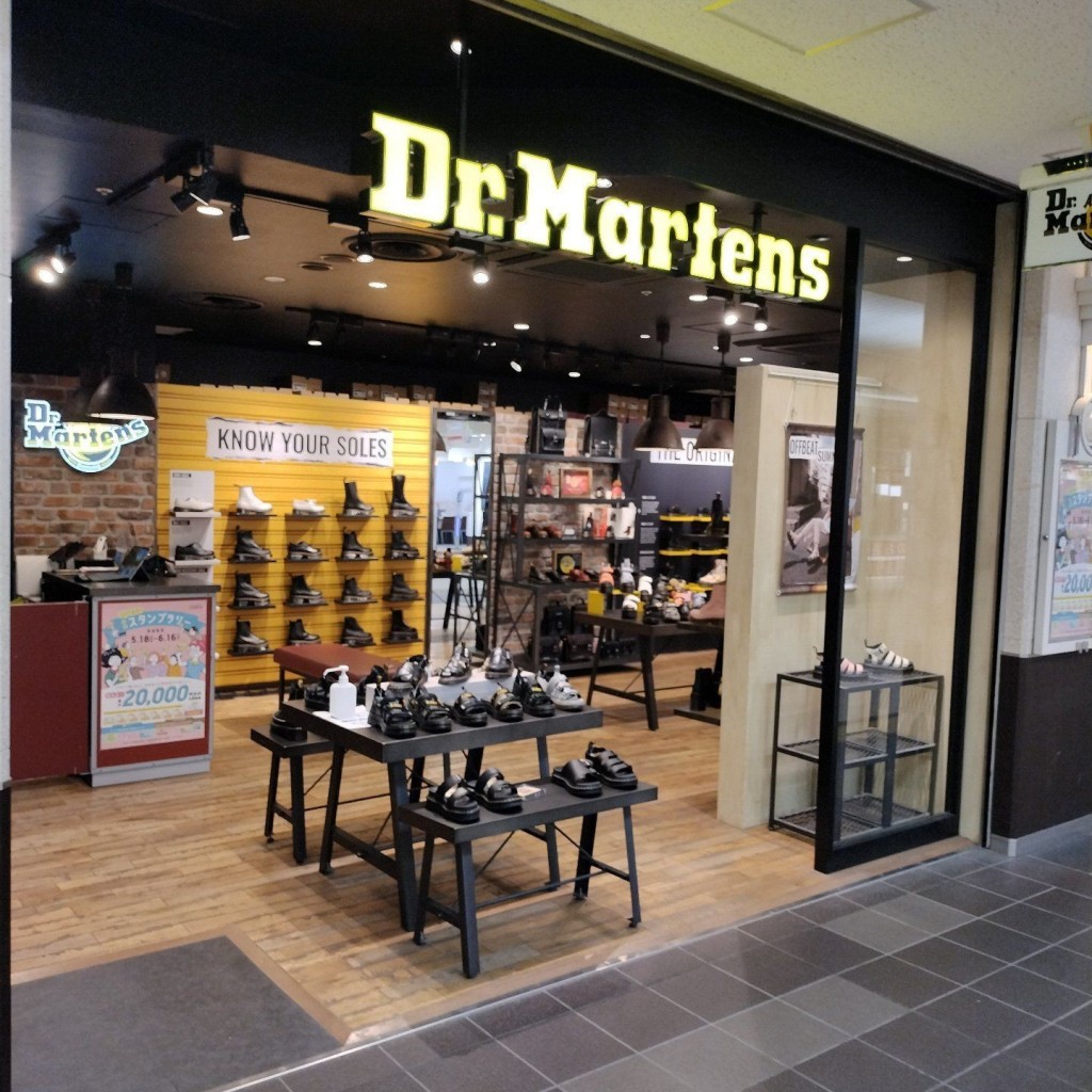 実際訪問したユーザーが直接撮影して投稿した南二条西靴店Dr.マーチン札幌店の写真