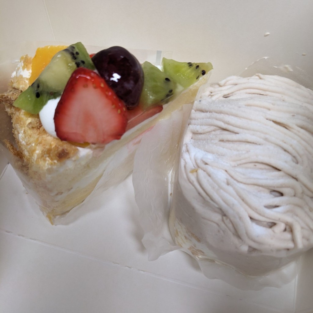 ユーザーが投稿したフルーツのショートケーキの写真 - 実際訪問したユーザーが直接撮影して投稿した加古川町溝之口ケーキミルボンの写真