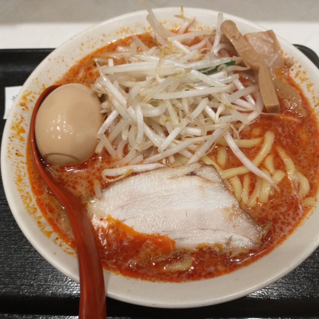 ユーザーが投稿した辛味噌ラーメンの写真 - 実際訪問したユーザーが直接撮影して投稿した丸の内ラーメン専門店味噌麺処 花道庵の写真