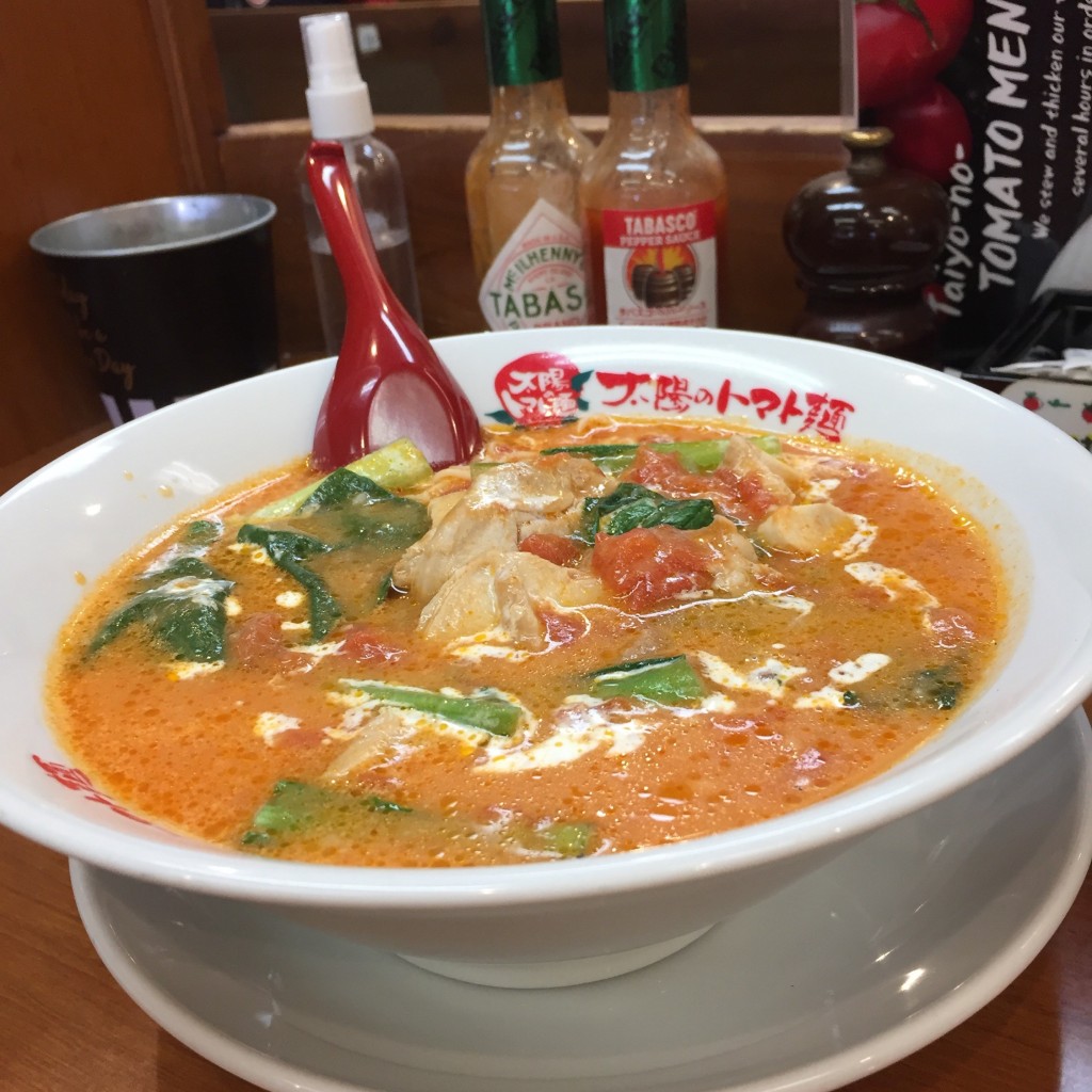 okaokaokaokaさんが投稿した駅前本町ラーメン専門店のお店太陽のトマト麺 京急川崎支店の写真