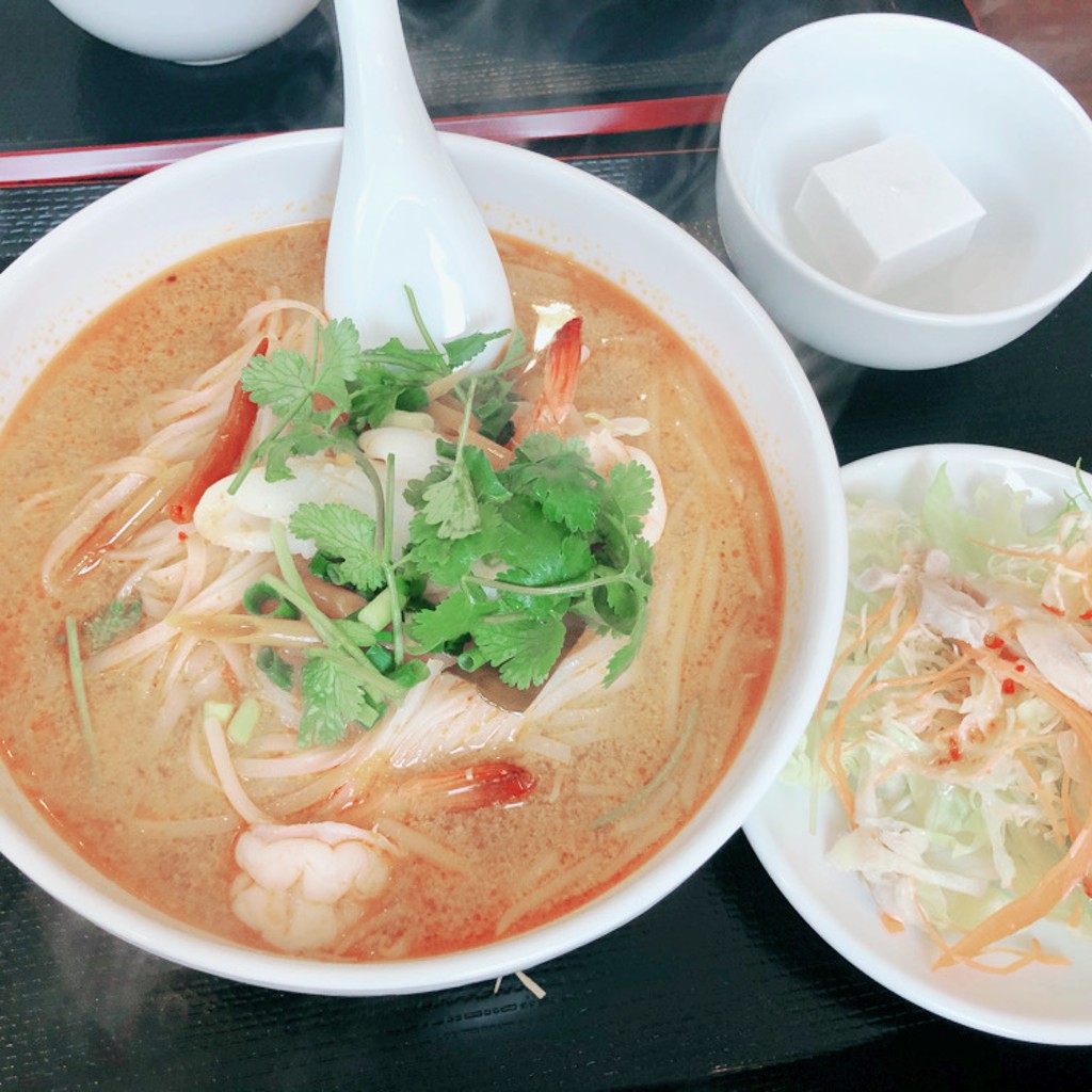 ユーザーが投稿したトムヤムクンヌードルセットの写真 - 実際訪問したユーザーが直接撮影して投稿した赤羽西タイ料理PAPAYAの写真