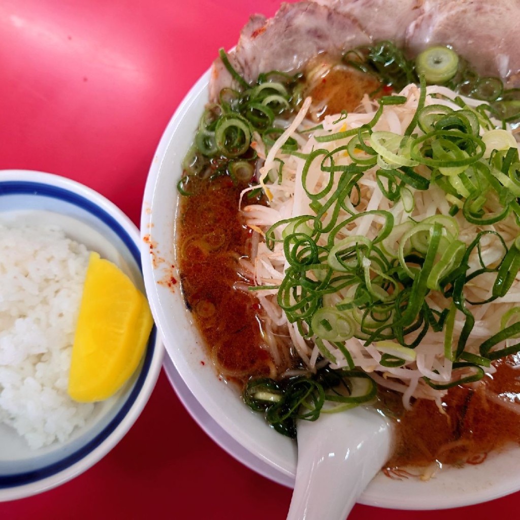 ユーザーが投稿した特製ラーメン+ライスの写真 - 実際訪問したユーザーが直接撮影して投稿した畑江通ラーメン専門店ラーメン福 黄金店の写真