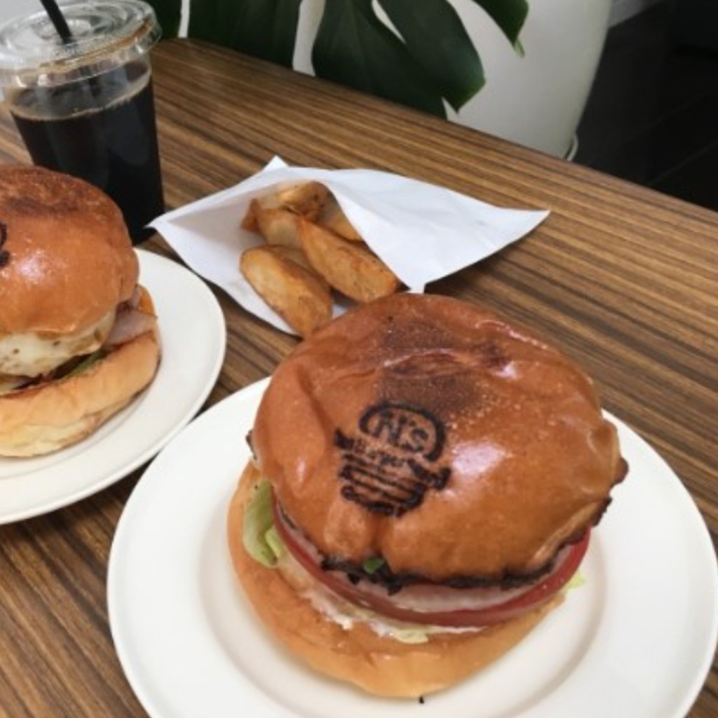 ユーザーが投稿したベーコンチーズバーガーの写真 - 実際訪問したユーザーが直接撮影して投稿した池下ハンバーガーThe Burger Stand N’sの写真