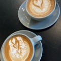 カフェラテ - 実際訪問したユーザーが直接撮影して投稿した上目黒カフェSwell Coffee Roastersの写真のメニュー情報
