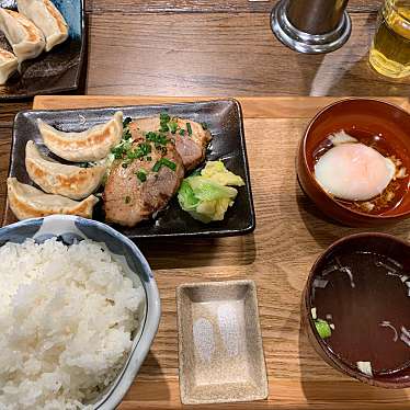 実際訪問したユーザーが直接撮影して投稿した八重洲餃子肉汁餃子のダンダダン 八重洲店の写真