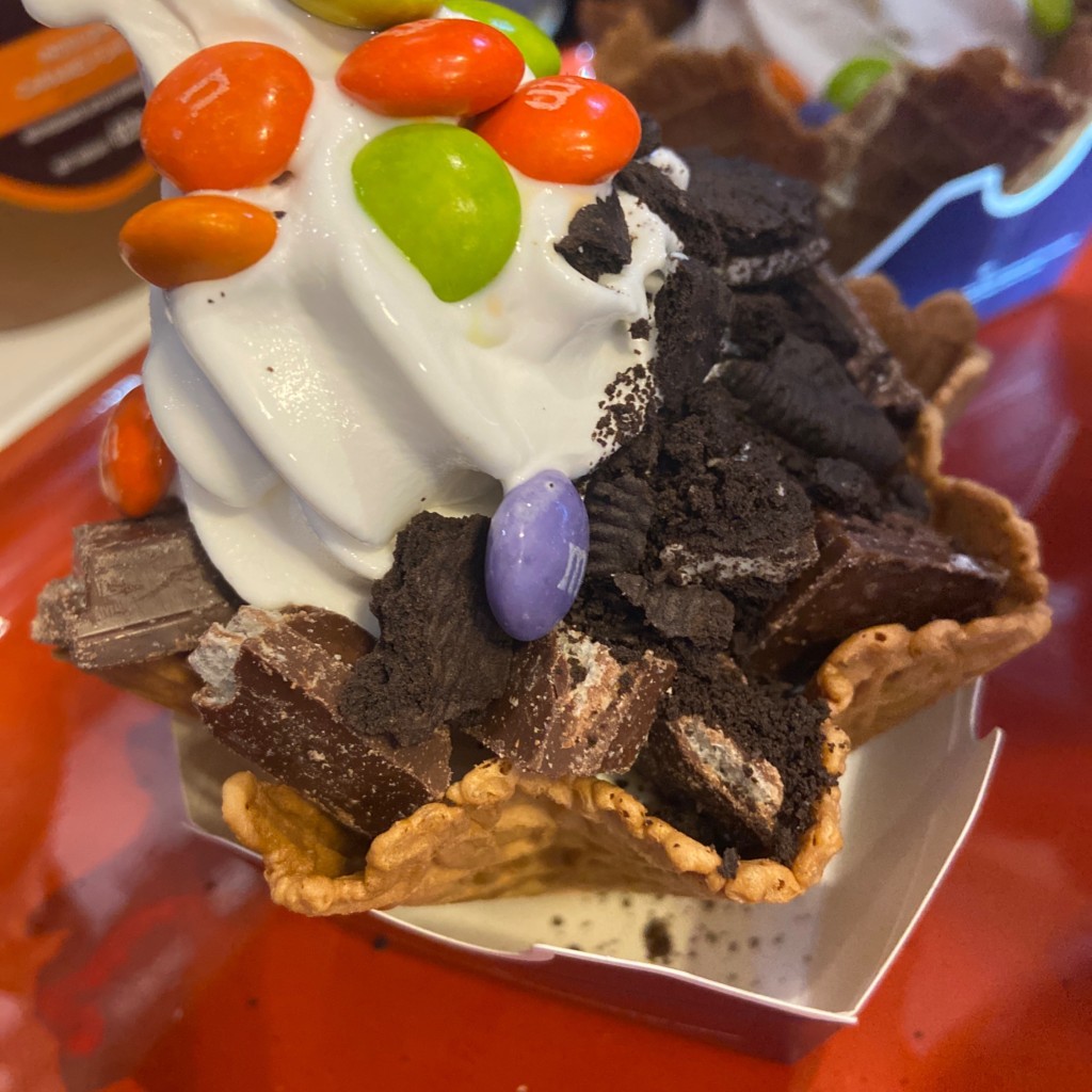 ユーザーが投稿したソフトクリームフリートッピングの写真 - 実際訪問したユーザーが直接撮影して投稿した和倉町喫茶店リトルピクニックの写真