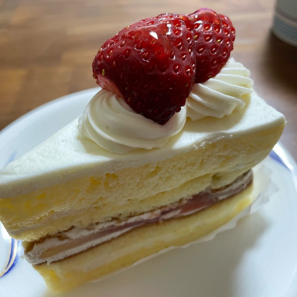 ユーザーが投稿したイチゴショートの写真 - 実際訪問したユーザーが直接撮影して投稿した東札幌三条ケーキきのとや 白石本店の写真
