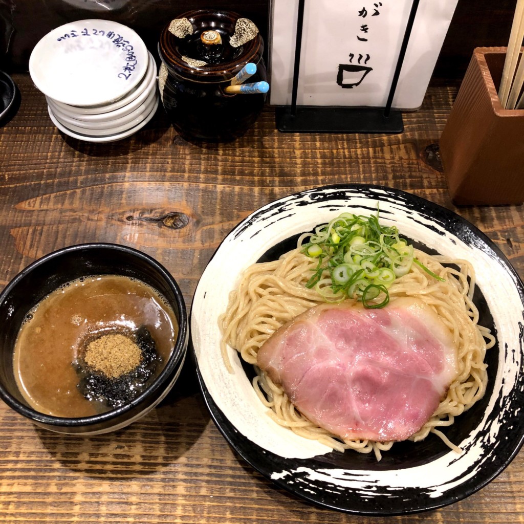 しょーたろー0523さんが投稿した井原町ラーメン / つけ麺のお店らーめん本舗・一松/ラーメンホンポイチマツの写真