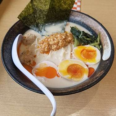 実際訪問したユーザーが直接撮影して投稿した鳥居町ラーメン / つけ麺濃厚鶏ソバ 麺 ザ クロの写真