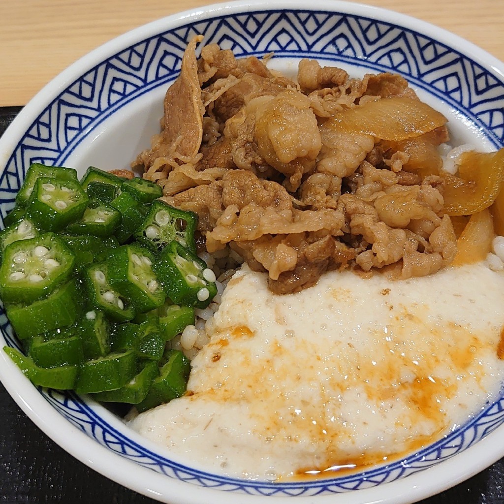 ユーザーが投稿した牛麦とろ丼 並の写真 - 実際訪問したユーザーが直接撮影して投稿した白沢町牛丼吉野家 守山松川橋店の写真