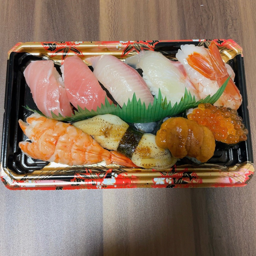 ユーザーが投稿した握り弁当(特上)の写真 - 実際訪問したユーザーが直接撮影して投稿した豊玉北回転寿司すし松 練馬店の写真