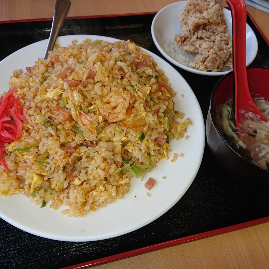 ユーザーが投稿したキムチチャーハンセットの写真 - 実際訪問したユーザーが直接撮影して投稿した中新田台湾料理龍華の写真