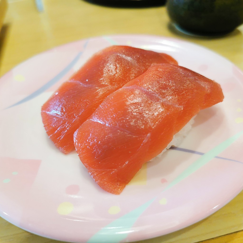 ユーザーが投稿した300円皿の写真 - 実際訪問したユーザーが直接撮影して投稿した兵庫町回転寿司まぐろや 羽咋店の写真