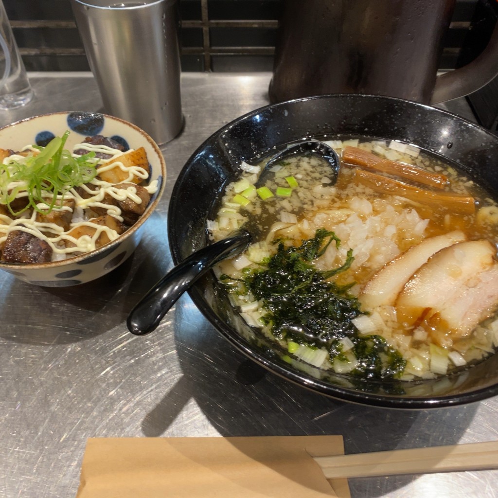 ユーザーが投稿した鯖醤油ラーメンの写真 - 実際訪問したユーザーが直接撮影して投稿した本駒込ラーメン専門店鯖と麺 いし川の写真