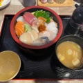 魚常海鮮丼 - 実際訪問したユーザーが直接撮影して投稿した港魚介 / 海鮮料理海鮮丼 魚常の写真のメニュー情報