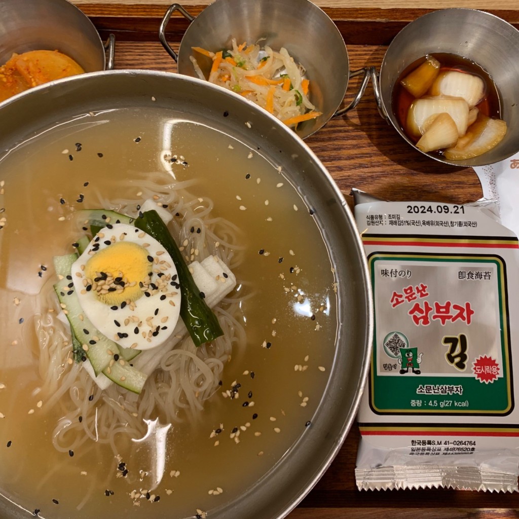 ユーザーが投稿した水冷麺セットの写真 - 実際訪問したユーザーが直接撮影して投稿した光が丘韓国料理NENE CHICKEN&ジョンノハットグ 光が丘IMA店の写真