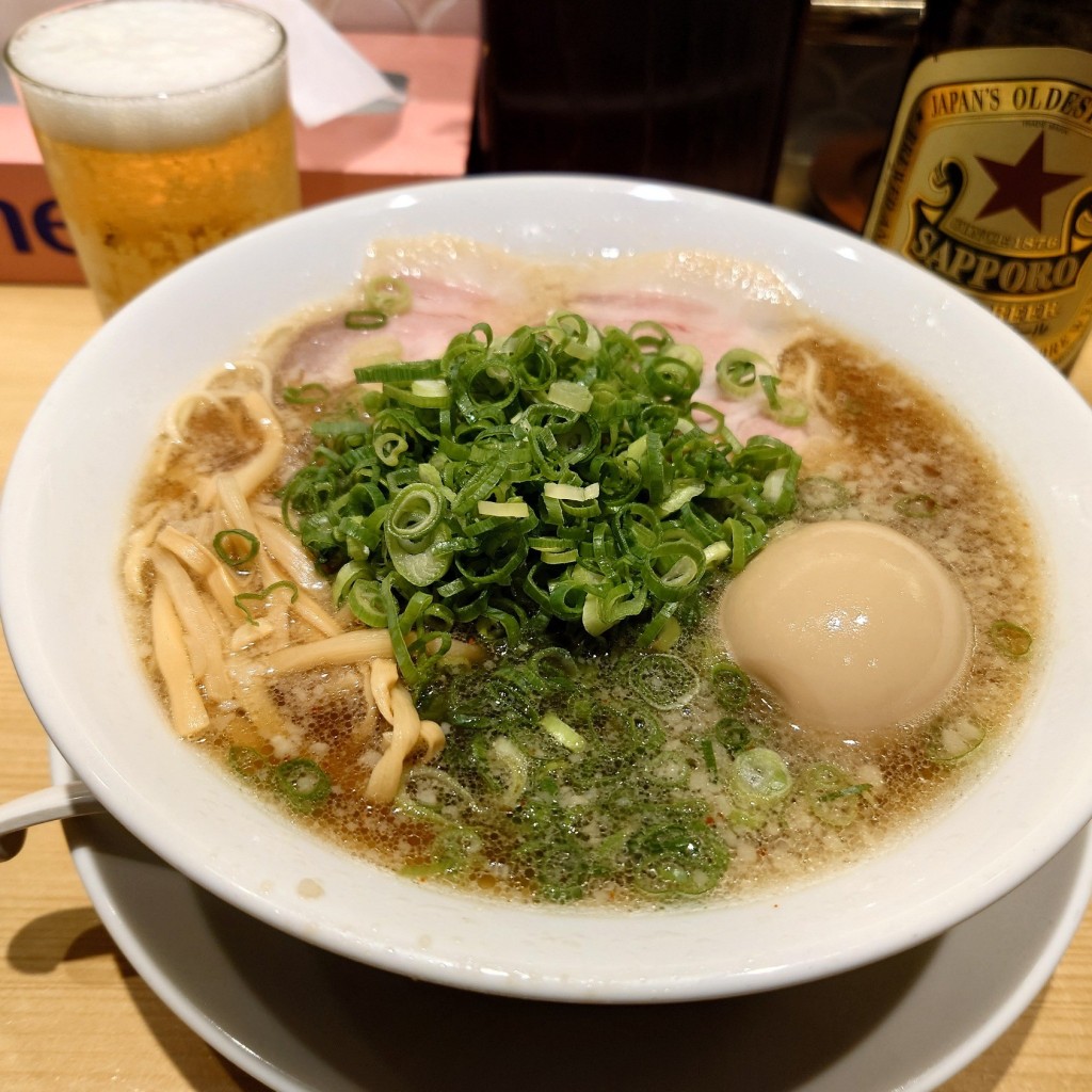 ユーザーが投稿した熟成醤油味玉ラーメンの写真 - 実際訪問したユーザーが直接撮影して投稿した揚場町ラーメン専門店京都ラーメン 森井 飯田橋店の写真