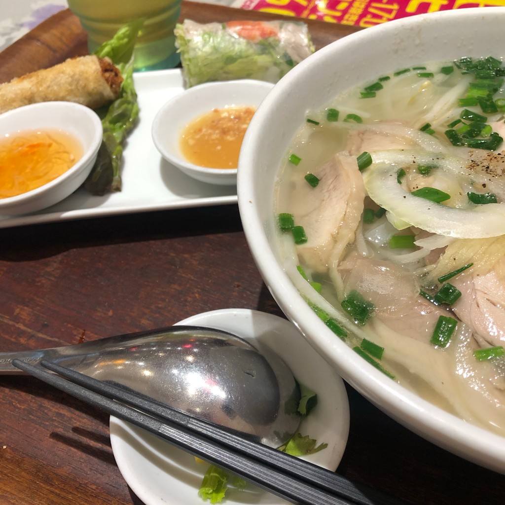 ユーザーが投稿した鶏肉のフォー生春巻きセットの写真 - 実際訪問したユーザーが直接撮影して投稿した中里ベトナム料理ジャスミンパレスの写真