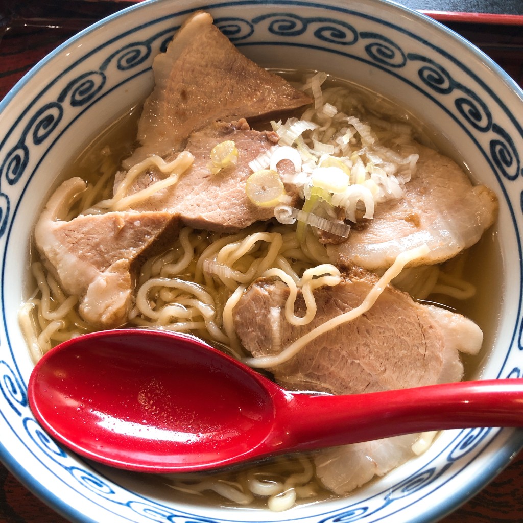 ユーザーが投稿した麺むぎや煮豚ラーメンの写真 - 実際訪問したユーザーが直接撮影して投稿した中ノ江定食屋レストランたんぽぽの写真