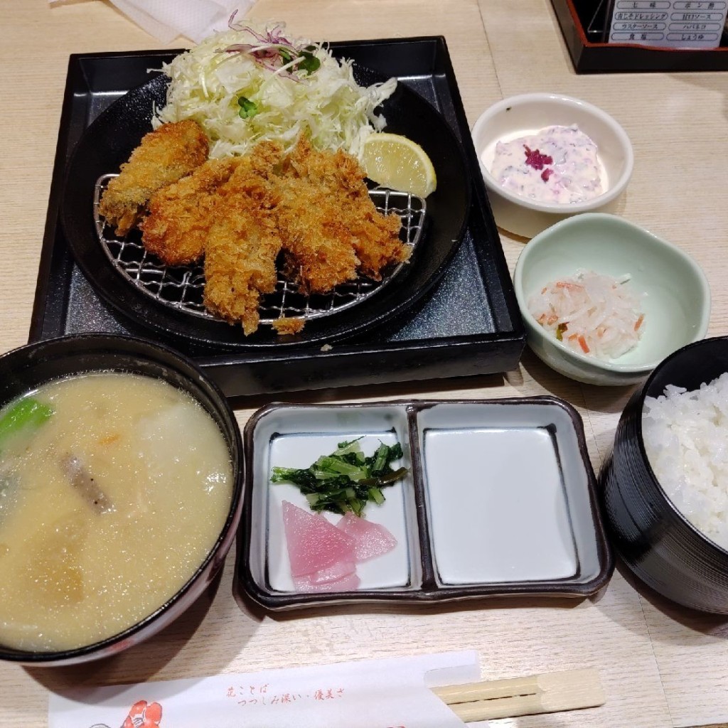 ユーザーが投稿した牡蠣フライの写真 - 実際訪問したユーザーが直接撮影して投稿した東川崎町とんかつとんかつ KYK デュオ神戸店の写真