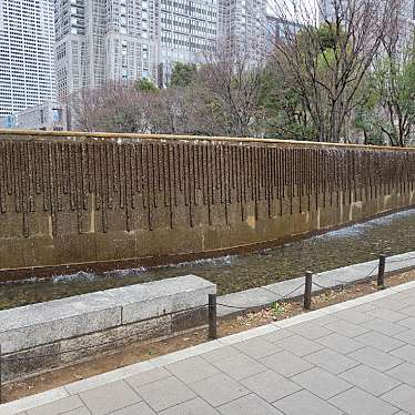 実際訪問したユーザーが直接撮影して投稿した西新宿公園新宿白糸の滝の写真