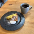 季節のケーキセット - 実際訪問したユーザーが直接撮影して投稿した南町カフェコーヒー&モア スケアクロウの写真のメニュー情報